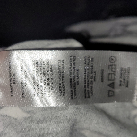 Loft Outlet Long Sleeve Dress - Picture 5 of 5